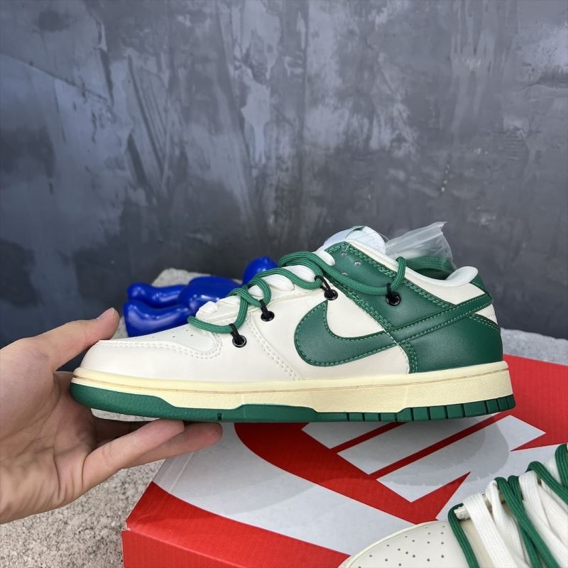 Nike Dunk Shoes